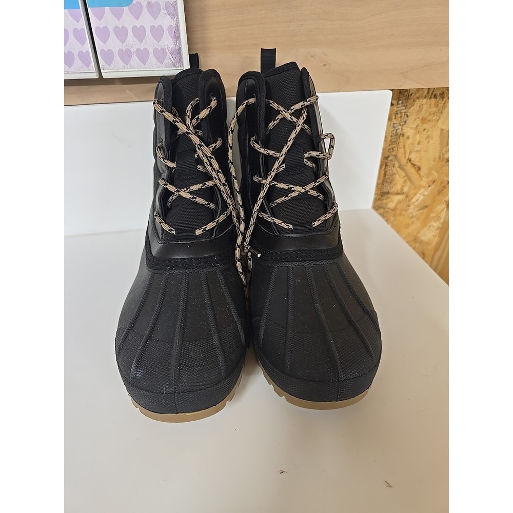 UNIVERSAL THREAD Women 9 Tiffy Duck Boots Jet‎ Black Rubber Lace Up Rain/Snow